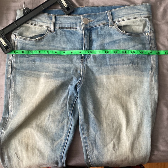 Juicy couture skinny jeans with silver on the side of the legs - Picture 11 of 11